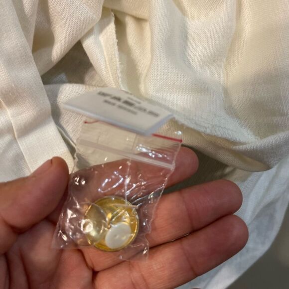 NWOT Venus Gold button Waist Tied Romper Size 16 - Picture 7 of 11